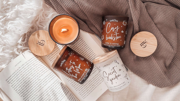 Vela artesanal sensorial para rituais de calma - Tsuki Moments by Tsuki Box