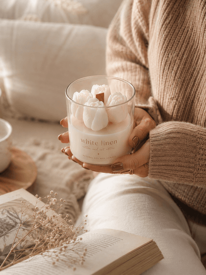 Botanical Candle | White Tulips | White Linen 400g